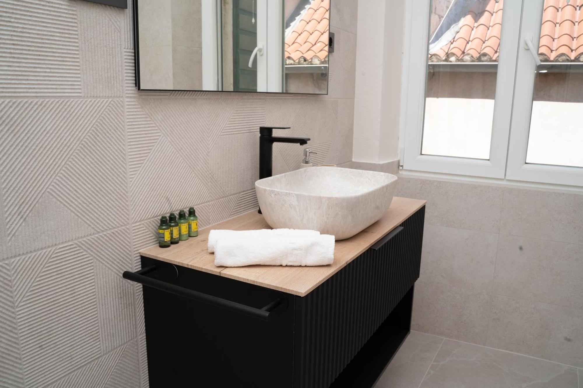 Scala Suites Split Kültér fotó